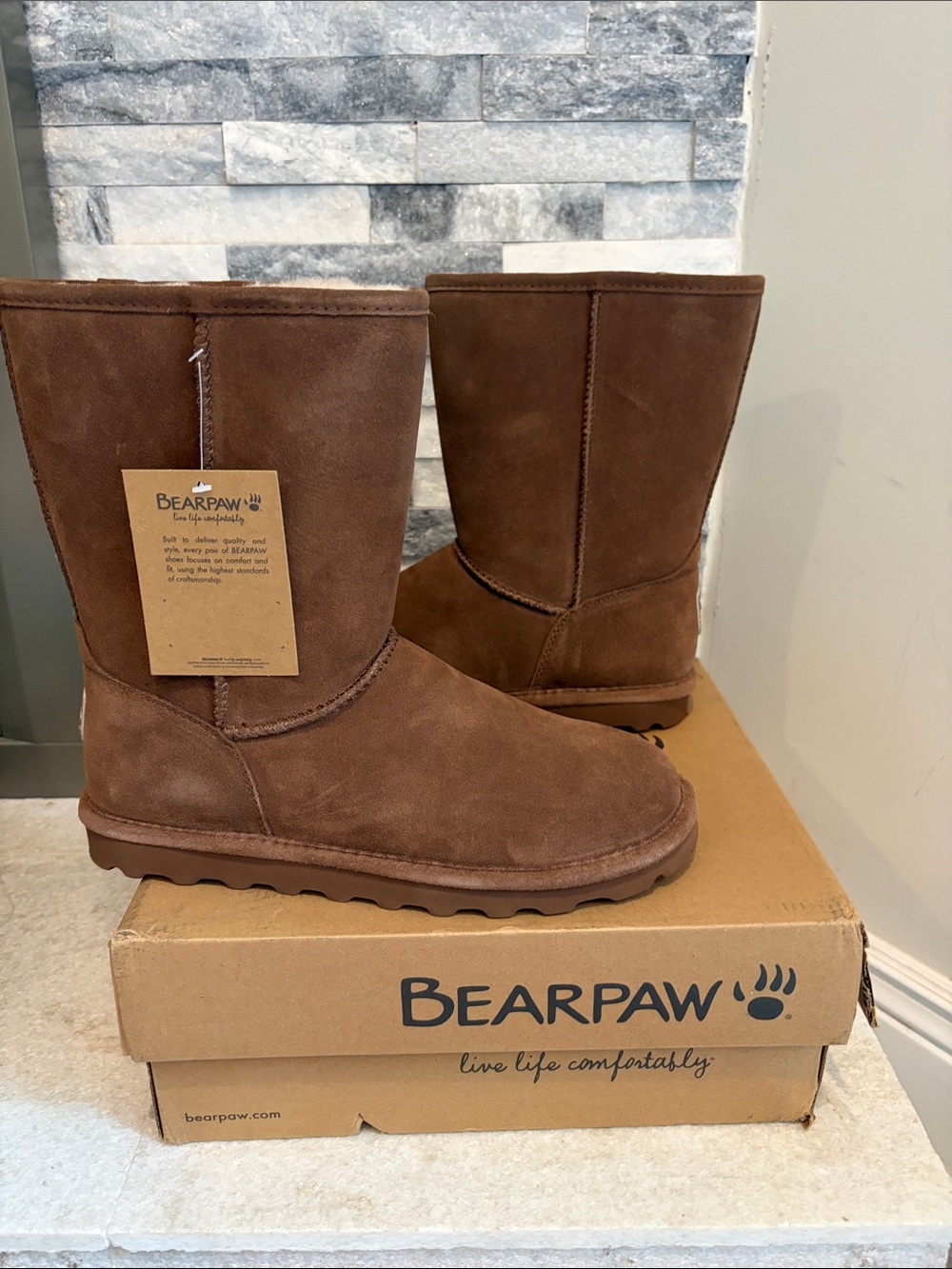 Bearpaw women's elle short boots new in box tags size 11